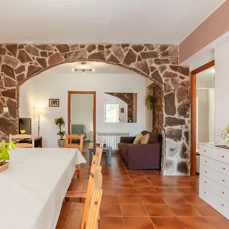 Disfruta De La Costa Brava *